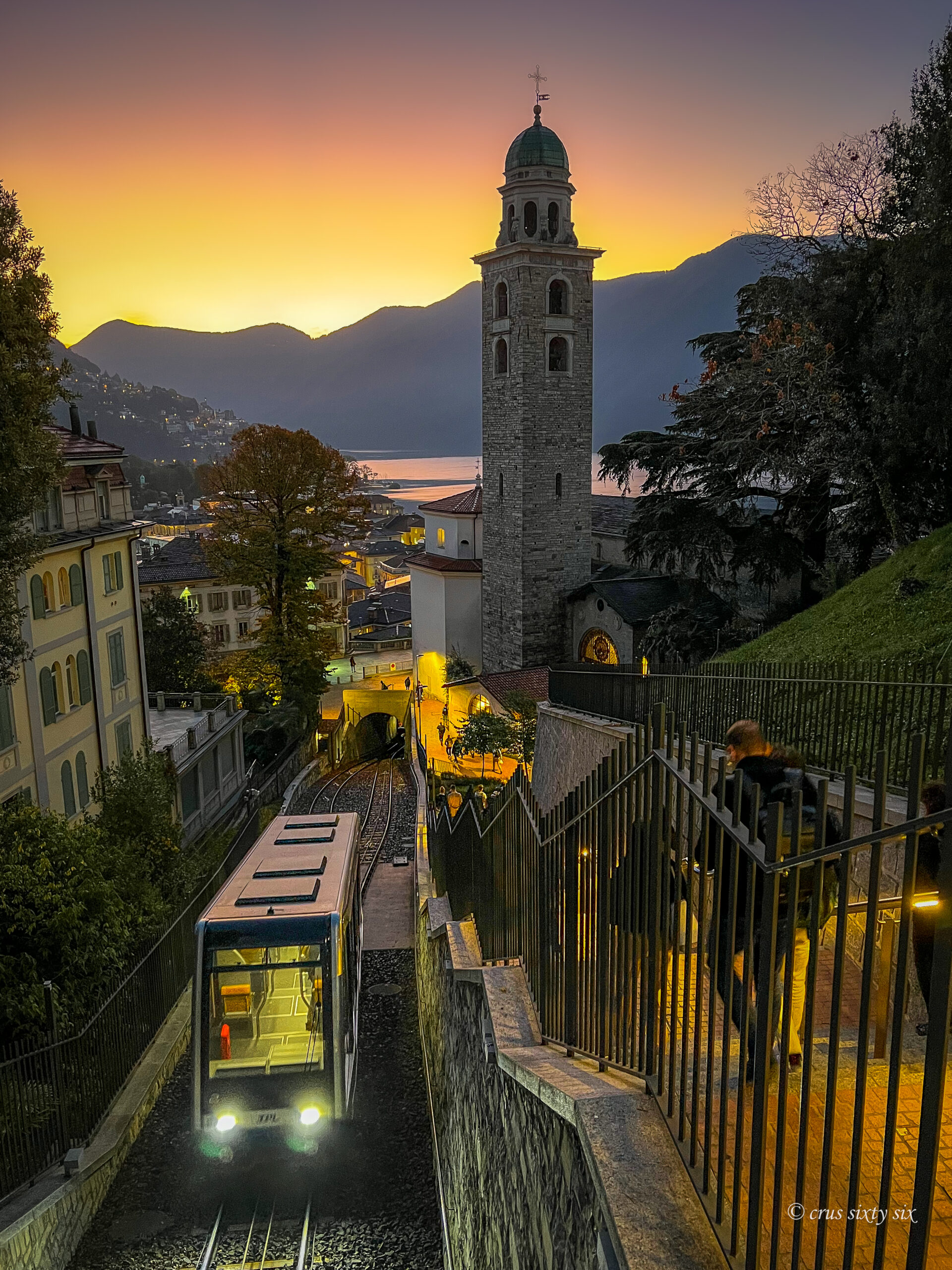 Sightseeing tour experience in Lugano bathed in beautiful sunshine