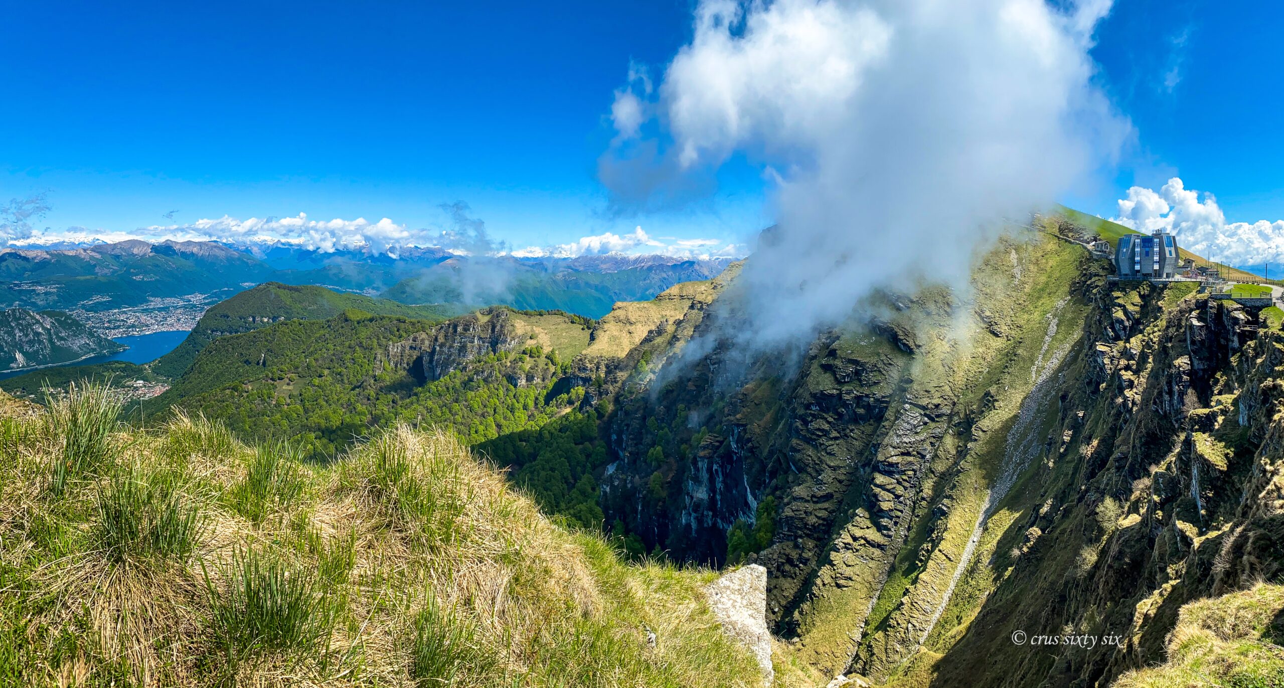 Valmara offers stunning landscapes over Mendrisotto and Basso Ceresio