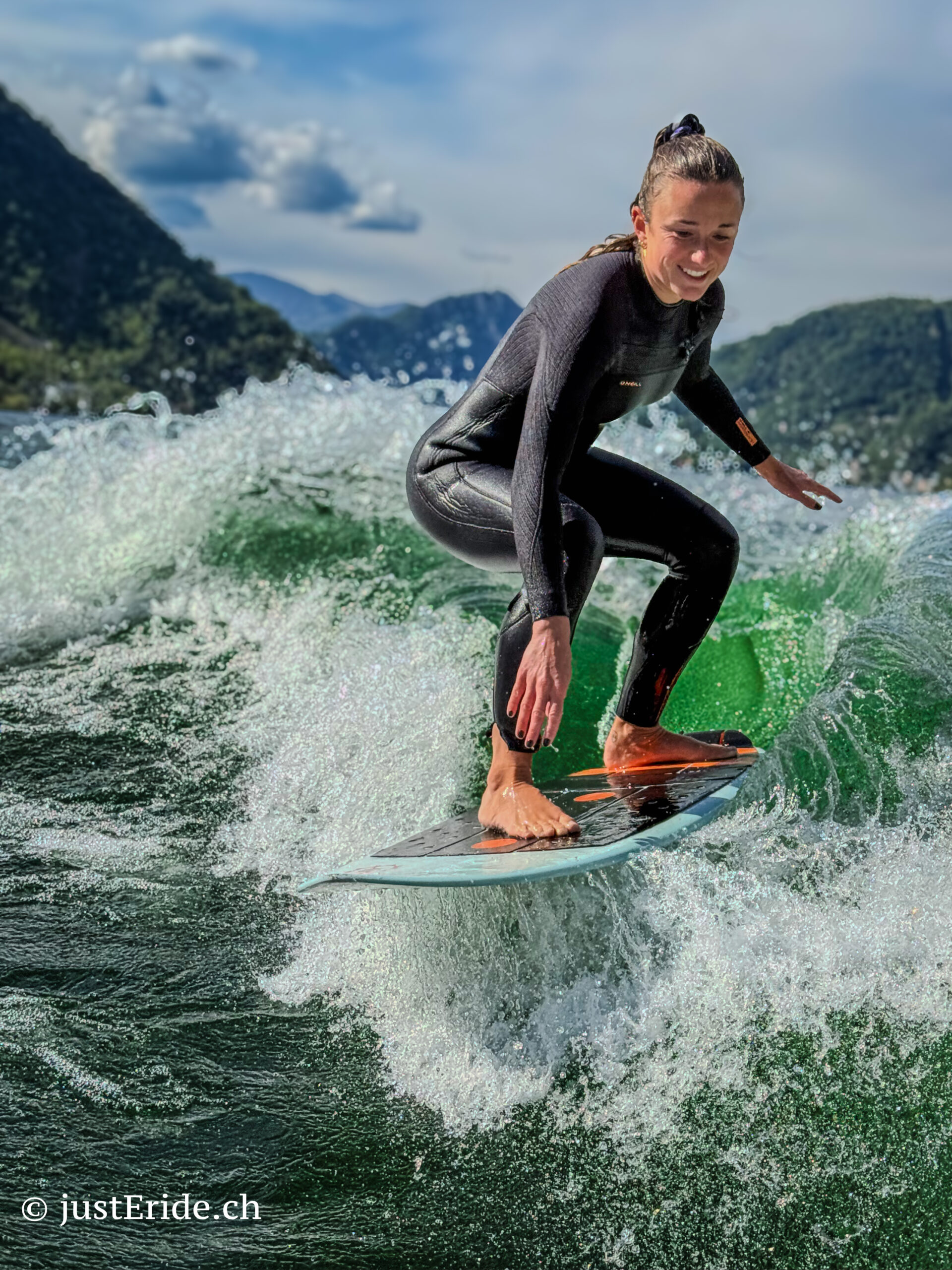 wake on Lake Lugano with wannawake.ch